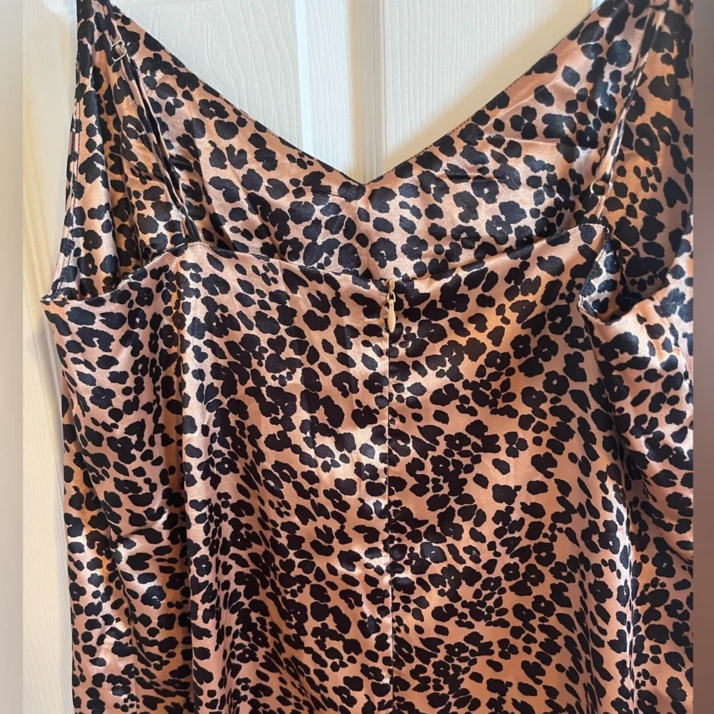 NWOT C’est Moi Large Leopard Satin Slip dress - Picture 9 of 9